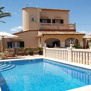 Lopez Villa