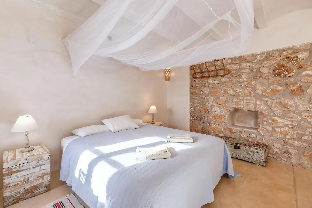 Casa Ligera Hotel Santanyi Spain
